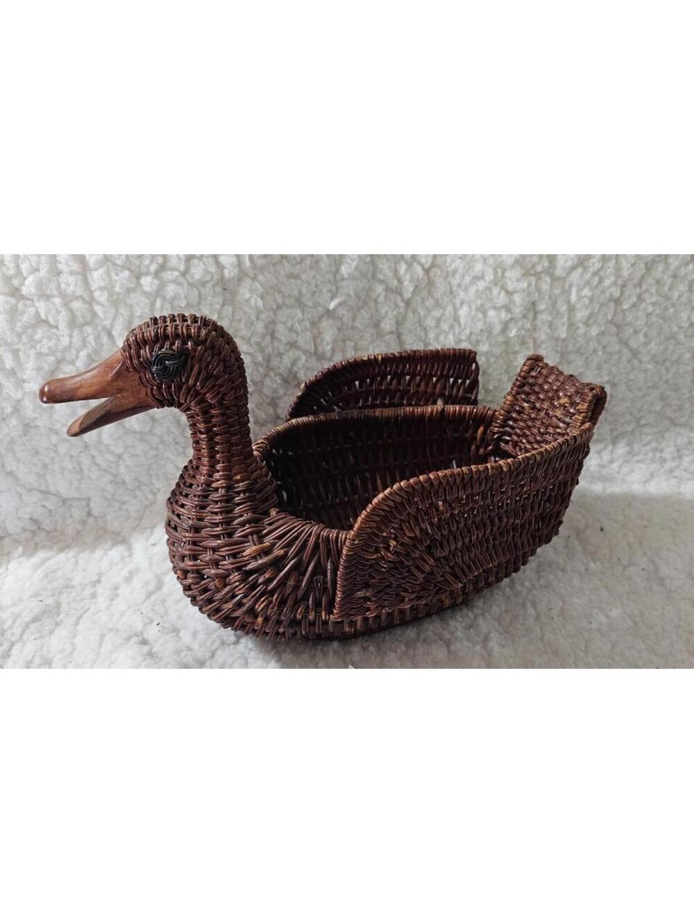 Vintage Wicker Duck Woven Basket Rattan Decor Art BoHo Country Brown 9"X6.5"